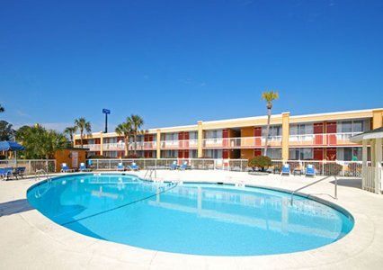 Clarion Inn - Brunswick, GA