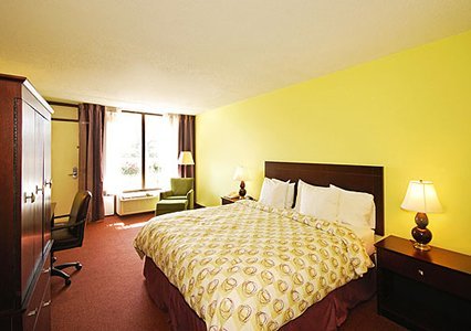 Clarion Inn - Brunswick, GA