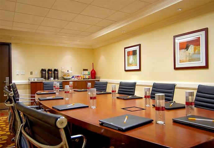 Courtyard By Marriott Chevy Chase - Chevy Chase, MD