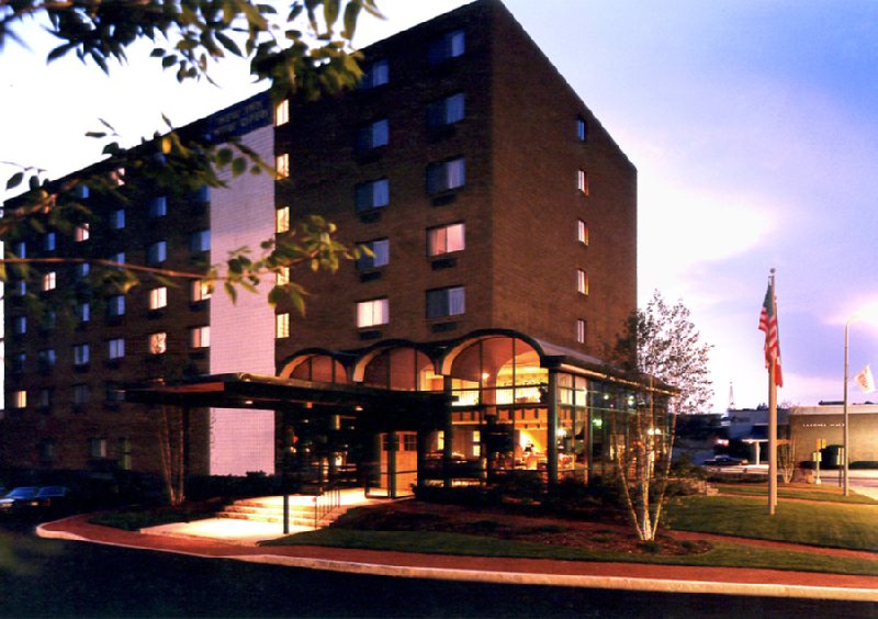Landmark Inn-Mountain Region - Laconia, NH