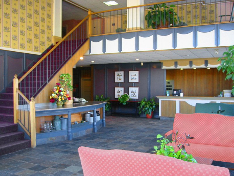 Landmark Inn-Mountain Region - Laconia, NH