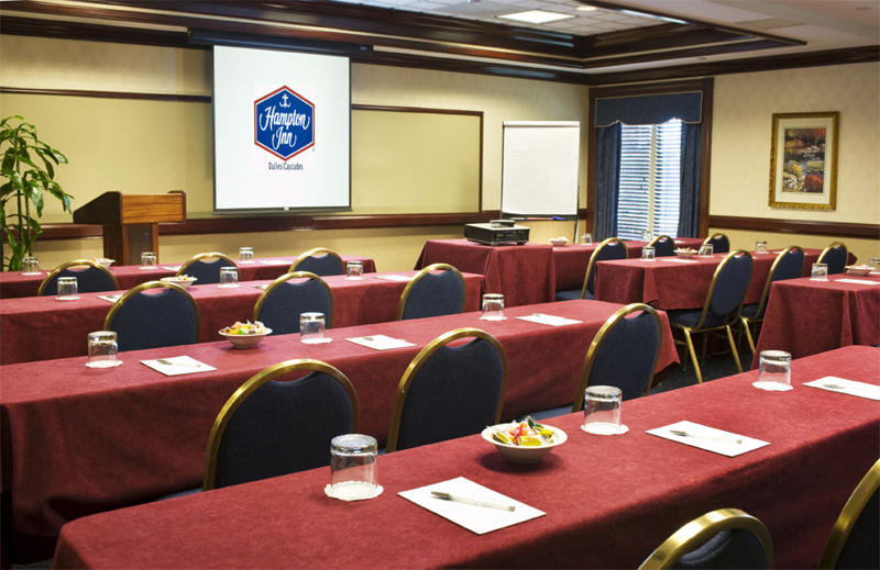 Hampton Inn Dulles/Cascades - Sterling, VA