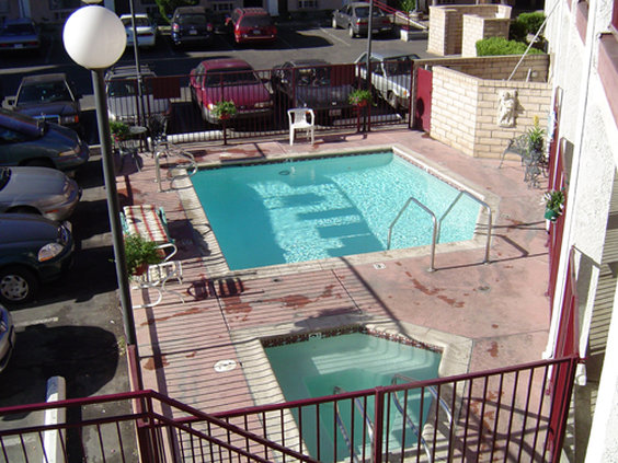 Castaic Inn - Castaic, CA