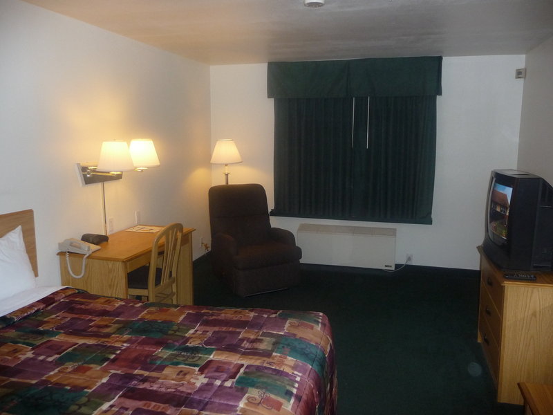 Oak Tree Inn - Yermo, CA