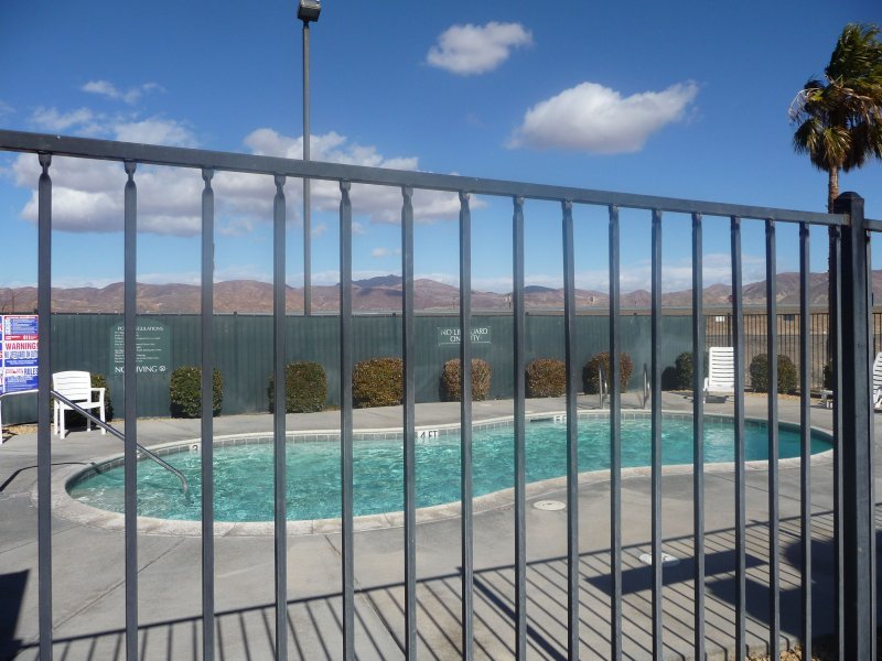 Oak Tree Inn - Yermo, CA