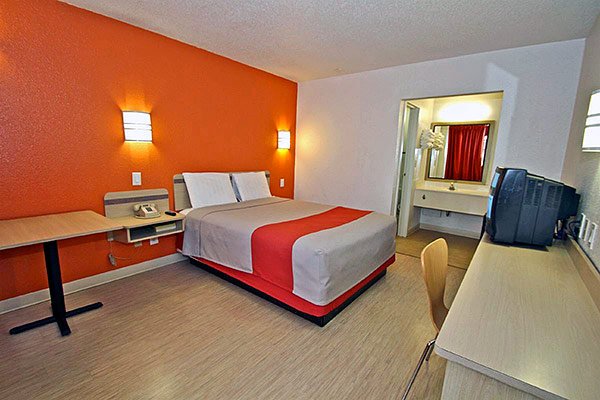 Motel 6 - Little Rock, AR