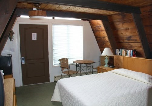 Pacific Reef Hotel - Gold Beach, OR