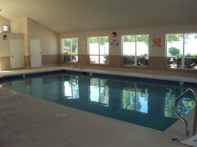 Economy Lodge - Nephi, UT