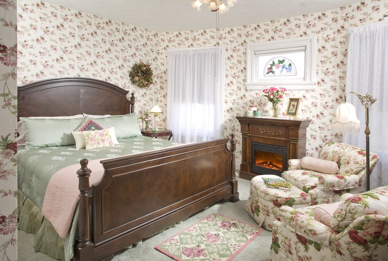 Whistling Swan Inn - Stanhope, NJ