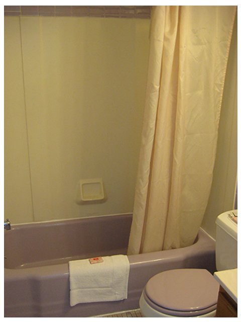 Red Carpet Inn & Suites - Ebensburg, PA