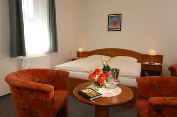 Hotel Attic - Room