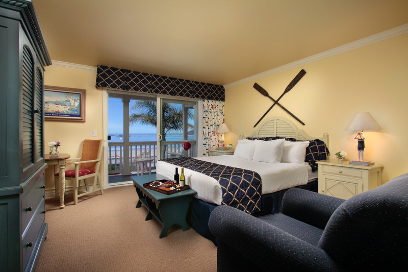Avila Lighthouse Suites - Avila Beach, CA