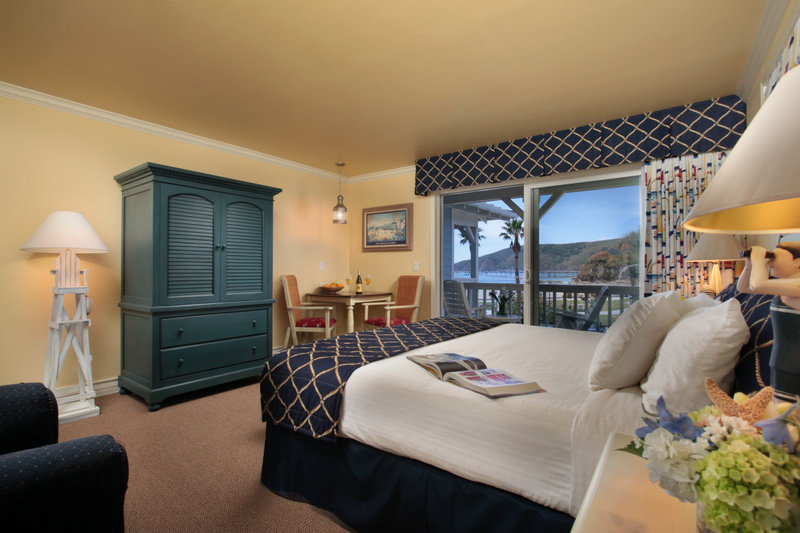 Avila Lighthouse Suites - Avila Beach, CA
