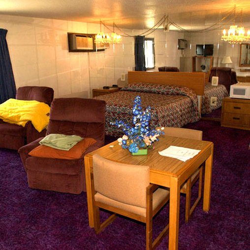 Crete Inn - Crete, NE