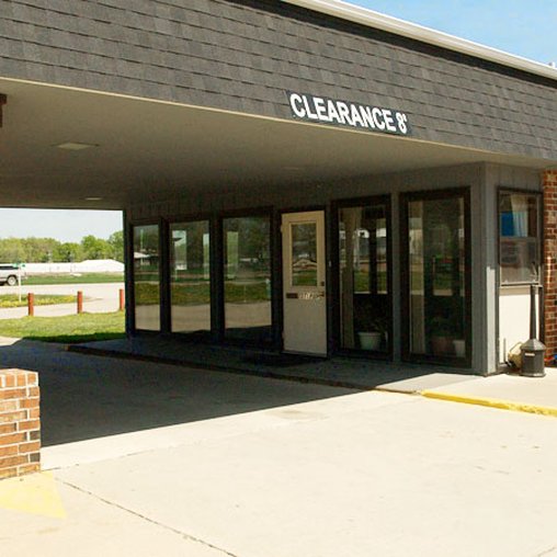 Crete Inn - Crete, NE