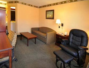 DAYS INN-BENTON - Benton, AR