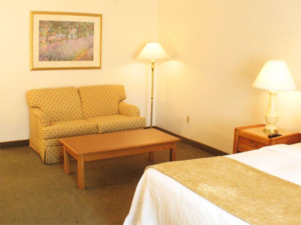 Rosemont Suites - Norwich, CT