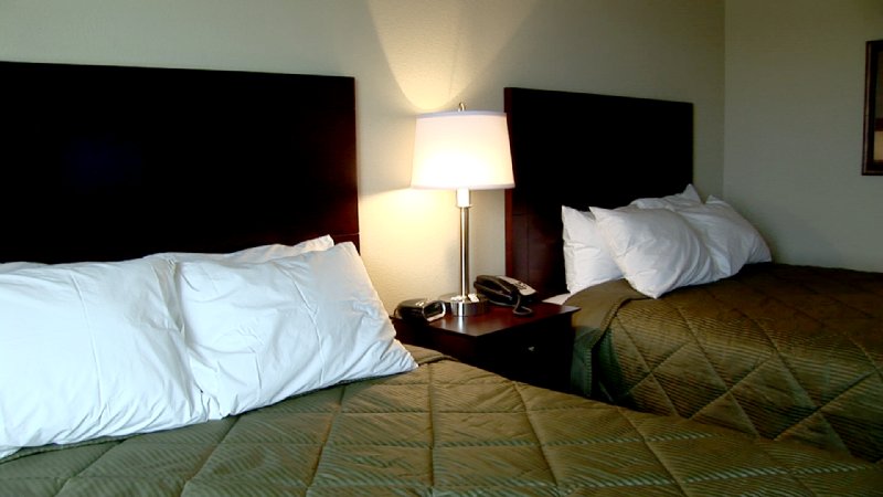 Cobblestone Inn & Suites - Vinton, IA
