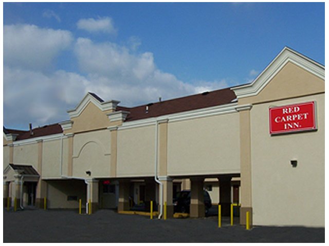 Red Carpet Inn