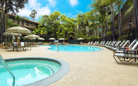 Park Inn - Covina, CA