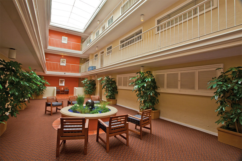 Suites at Fisherman's Wharf