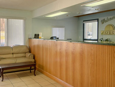 Days Inn - Scottsboro, AL