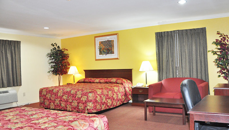 Executive Inn & Suites - Magnolia, TX