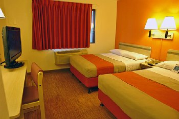 Motel 6 - Room