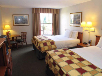 La Quinta Inn Orlando Intl Drive North - Room