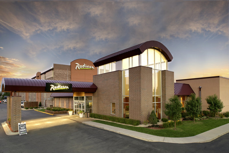 Radisson Hotel Minneapolis/St. Paul North - Roseville, MN
