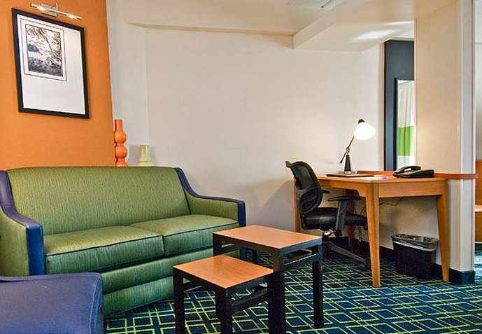 Fairfield Inn-Hartford Airport - Windsor Locks, CT