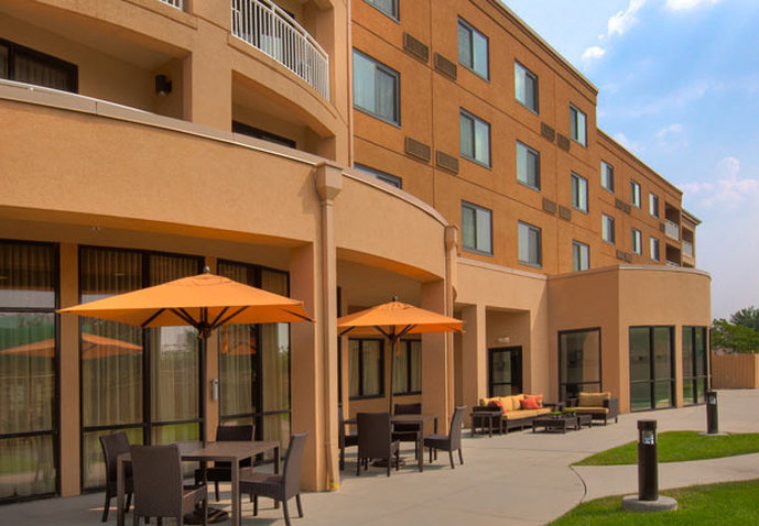 Courtyard By Marriott Roanoke Airport - Roanoke, VA