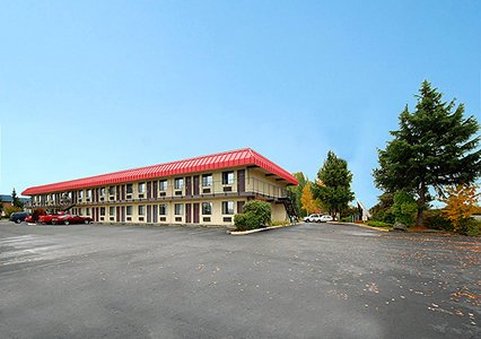 Rodeway Inn & Suites - Tacoma, WA