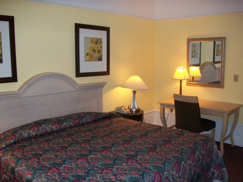 PRINCESS ANN HOTEL - Miami Beach, FL
