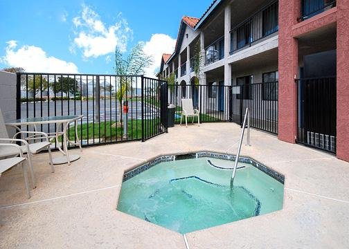 Quality Inn - Williams, CA