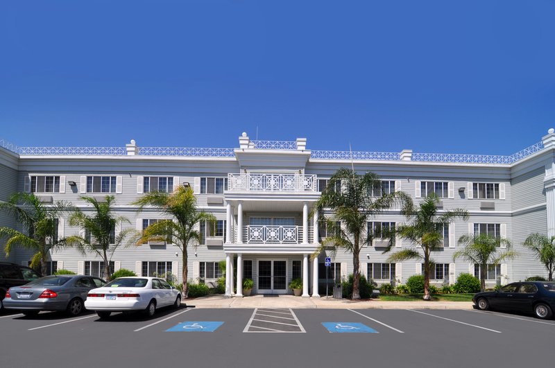 Best Western Luxury Inn - Tracy, CA