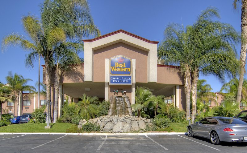 Crystal Palace Inn & Suites - Bakersfield, CA