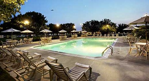 WYNDHAM - Essington, PA
