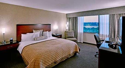 WYNDHAM - Essington, PA