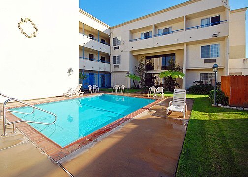 Rodeway Inn - Azusa, CA
