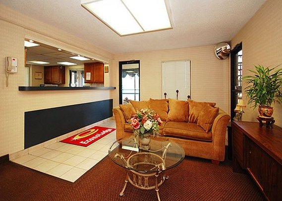 Econo Lodge - Kannapolis, NC