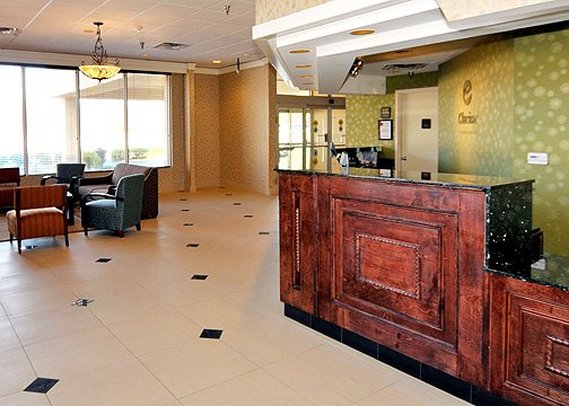 Clarion Hotel Memphis - Memphis, TN