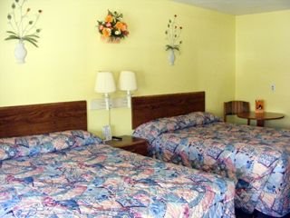 Arroyo Village Inn - Arroyo Grande, CA