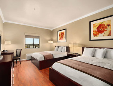 Days Inn & Suites Groesbeck - Groesbeck, TX