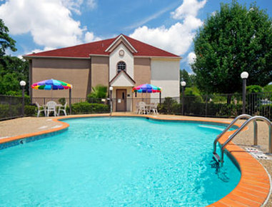 Microtel Inn & Suites - Longview, TX