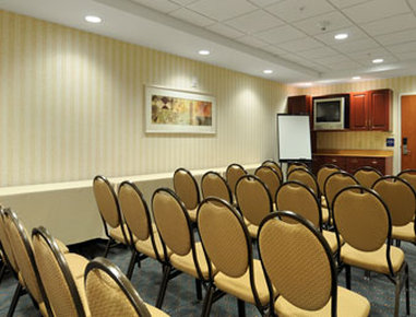 Microtel Inn And Suites Middletown - Middletown, NY