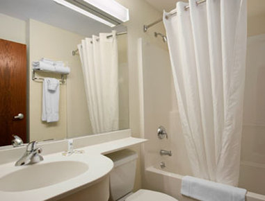 Microtel Inns And Suites Dover - Dover, NH