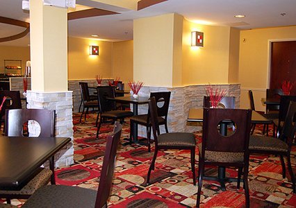 Comfort Inn & Suites - East Hartford, CT