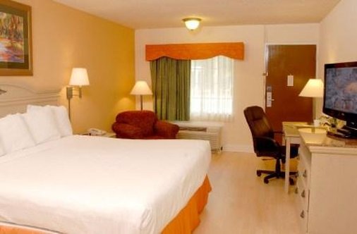Cumberland Island Inn & Suites - Saint Marys, GA