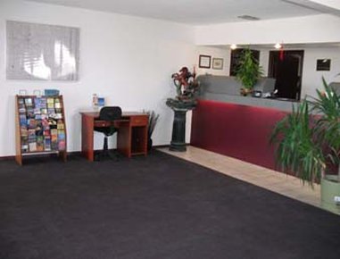 Knights Inn Slaton - Slaton, TX